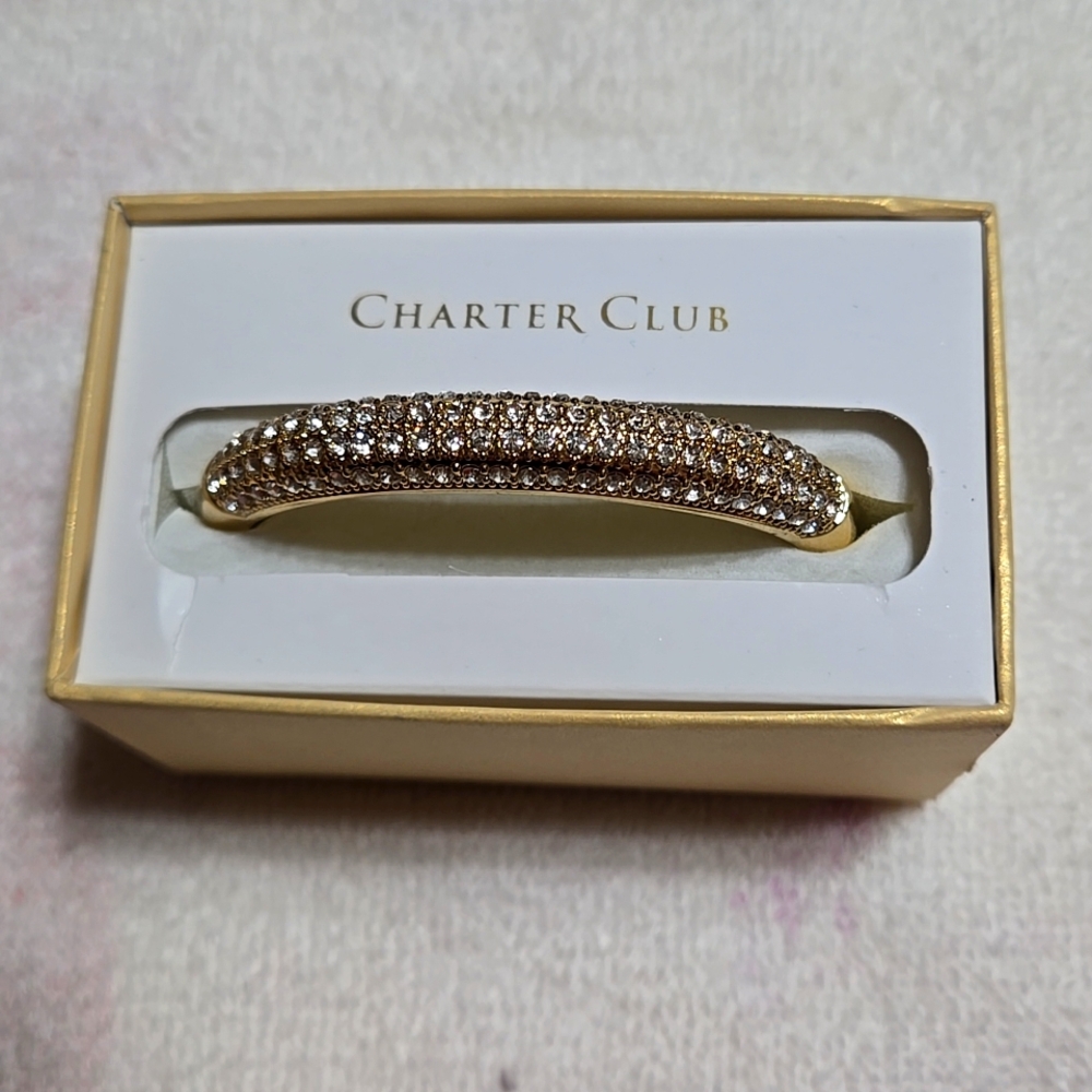 Brand New Gold Tone Bangle